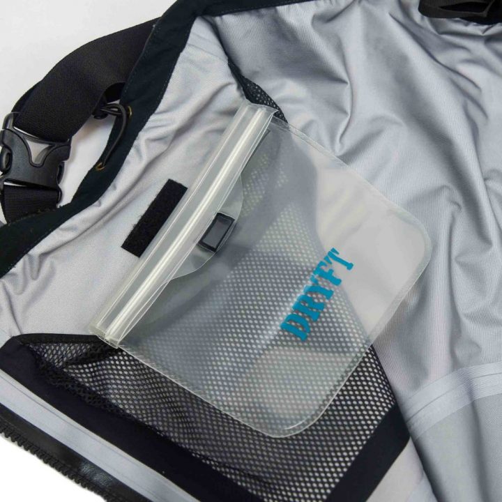 Waterproof media pouch - Image 4