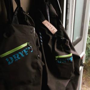 hanging waders to dry