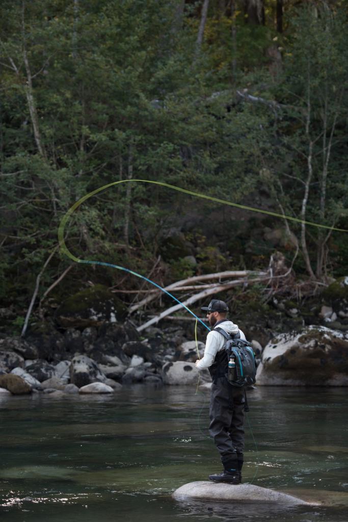 DRYFT S14 fishing waders - fall backcountry fishing